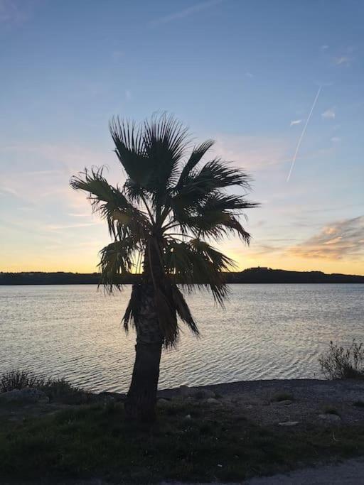 Belle Villa De 90M2 Au Calme Avec Jardin Et Parking A 10 Mn De La Mer En Voiture Fos-sur-Mer Buitenkant foto